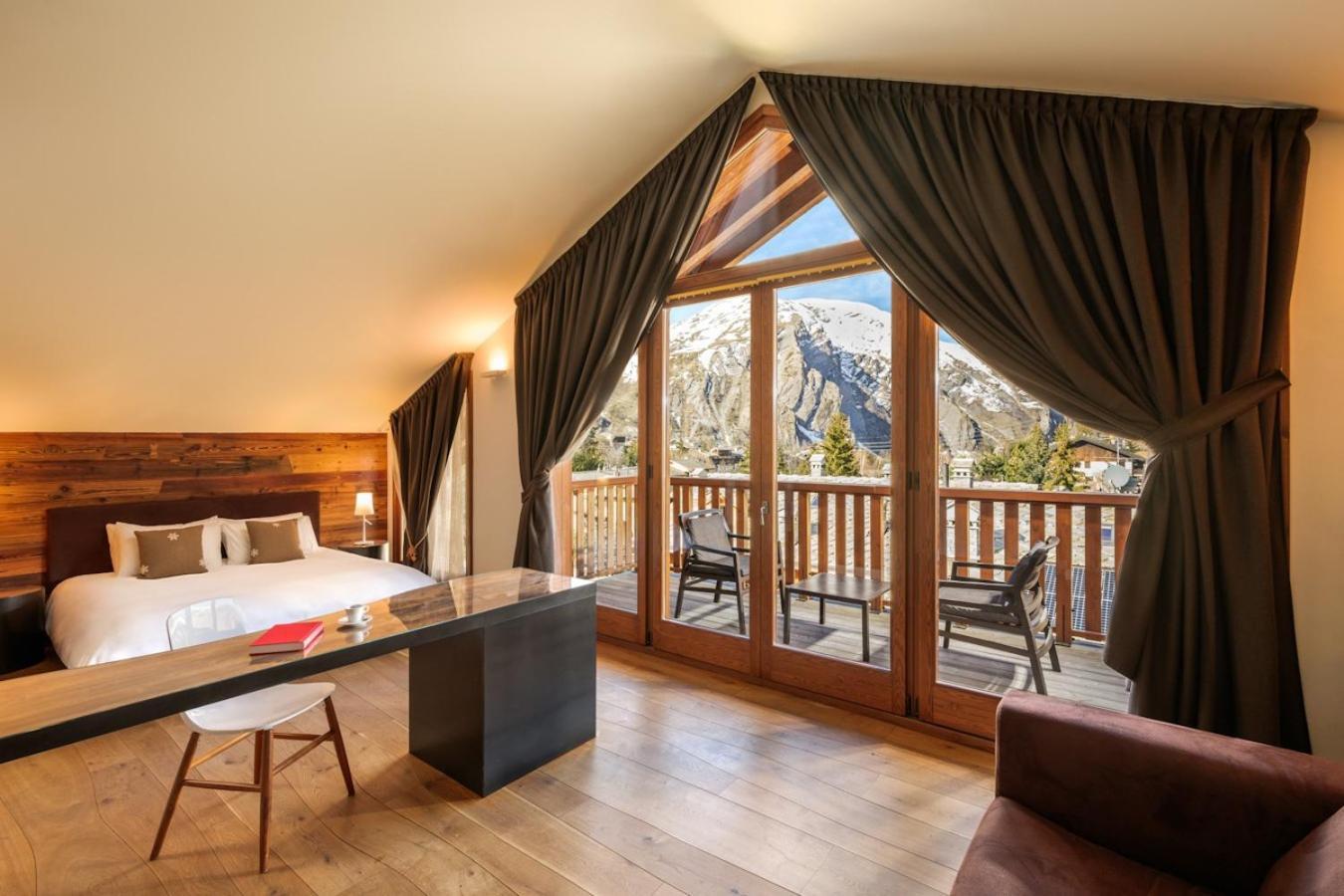 Montana Lodge&Spa La Thuile Esterno foto