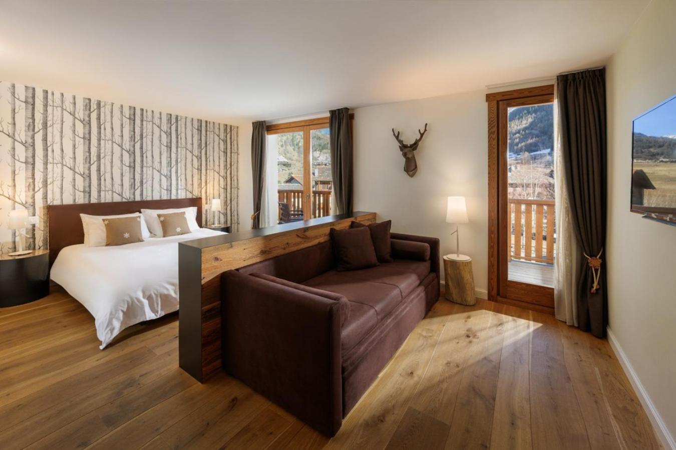 Montana Lodge&Spa La Thuile Esterno foto